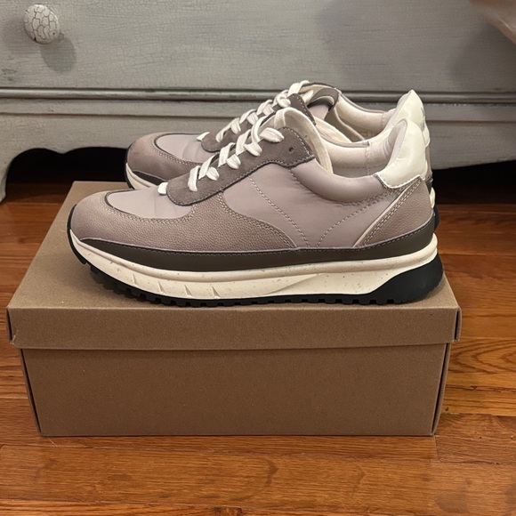 MADE WELL  women’s kickoff trainer Sneakers - Picture 5 of 11